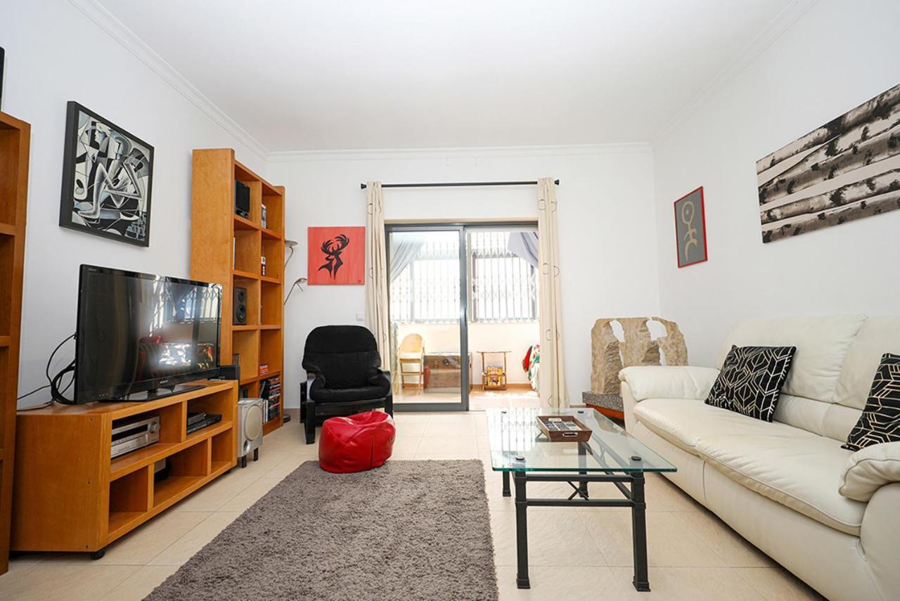 A64 - Barreira Holiday Flat In *