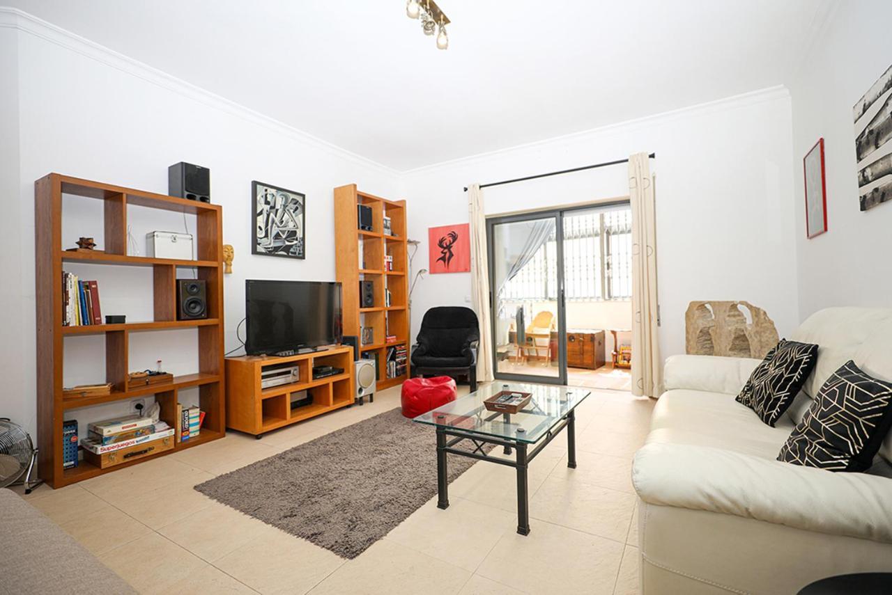 A64 - Barreira Holiday Flat In * Lagos